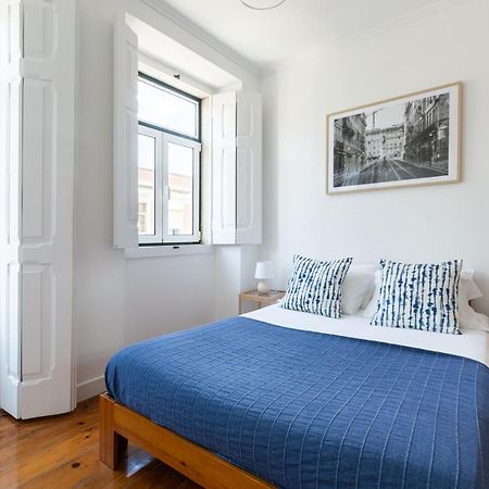 White & Blue Vintage Home In Graca Lisabona Exterior foto