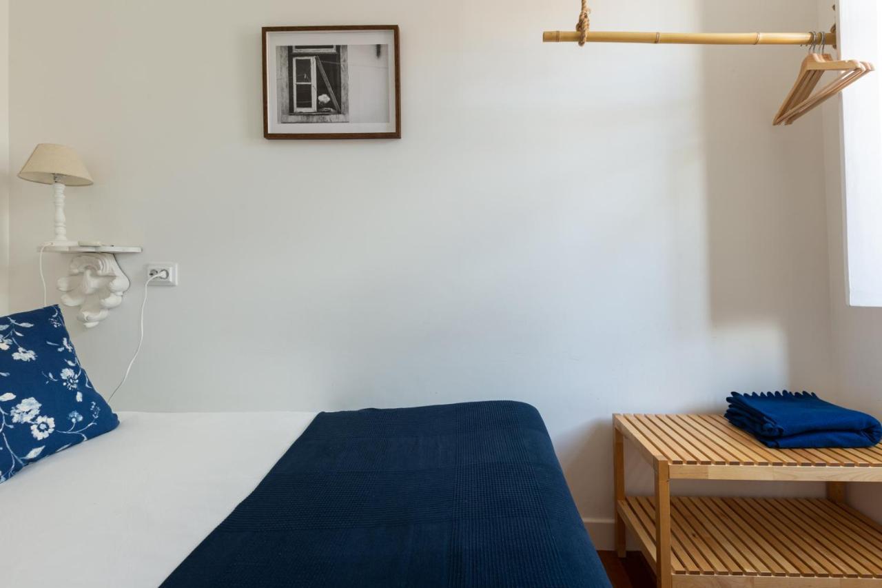 White & Blue Vintage Home In Graca Lisabona Exterior foto